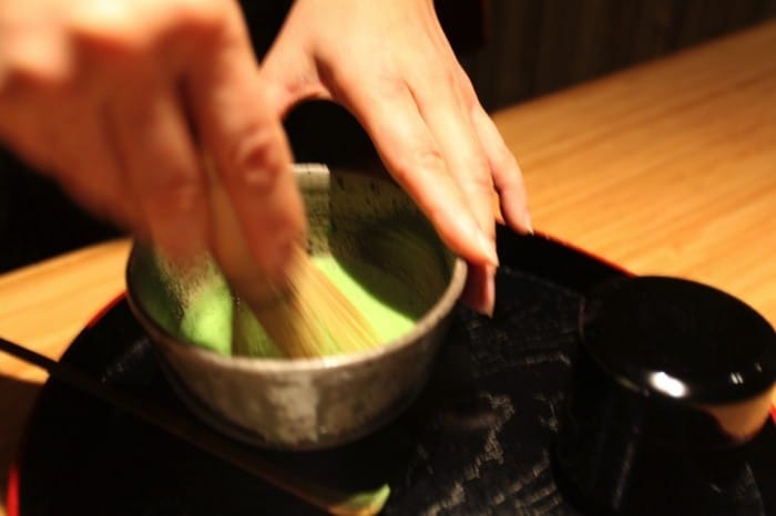 Trải nghiệm làm trà xanh matcha Nhật Bản tại Tokyo